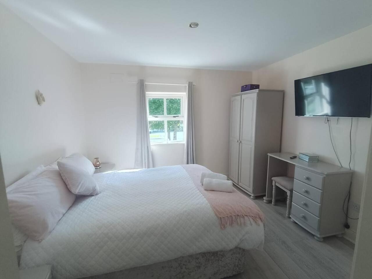 Kilarney cottage