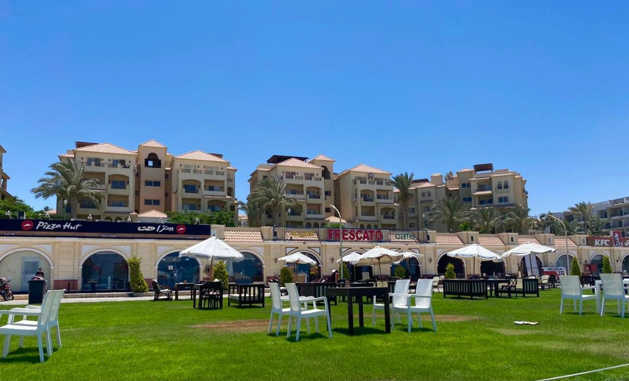 Lovely New Alamein Chalet w/ Sandy Beach Access view 4