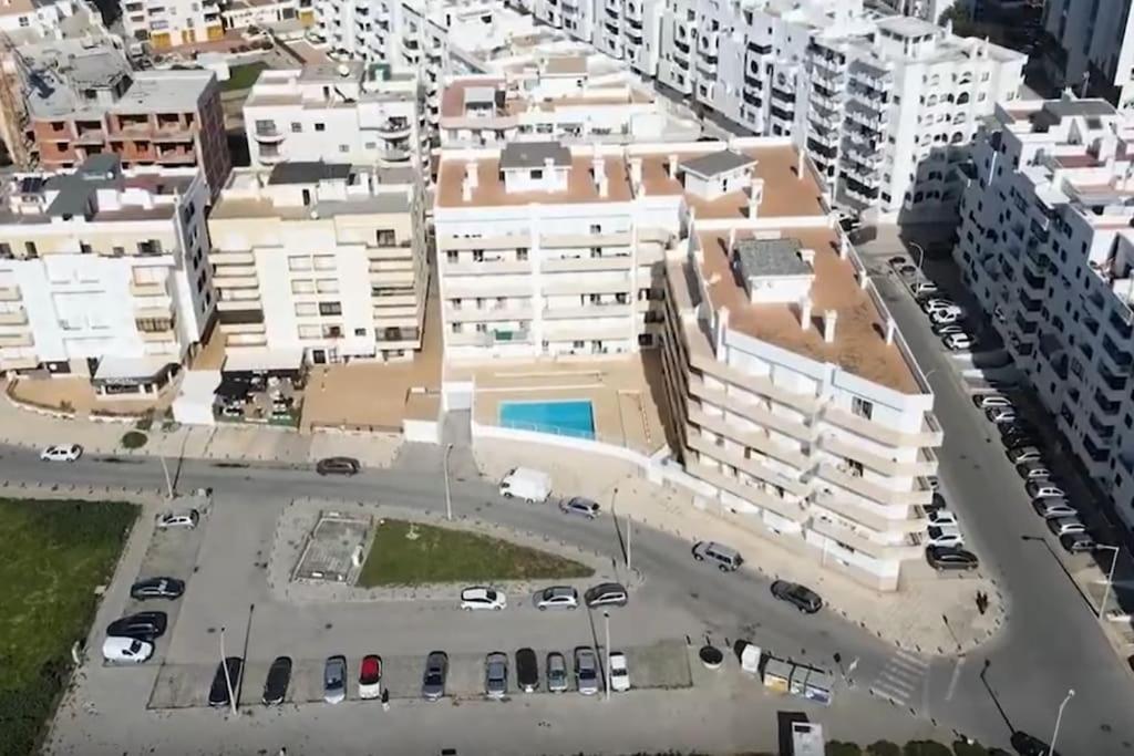 Vilamoura-Quarteira Beaches Apt with pool and sea view view 3