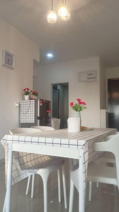 Homestay Bangi Putrajaya Pool(D-Paradise 2) photo 3