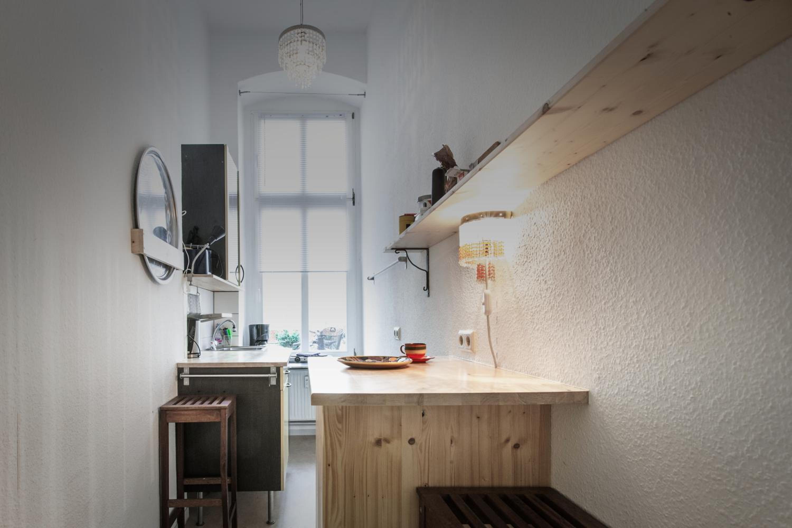 Quiet Courtyard Apartment (PB1)