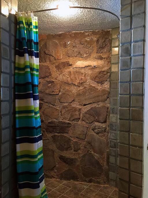 Casa estilo Gaudí - Alberca compartida espacio especial para familias!