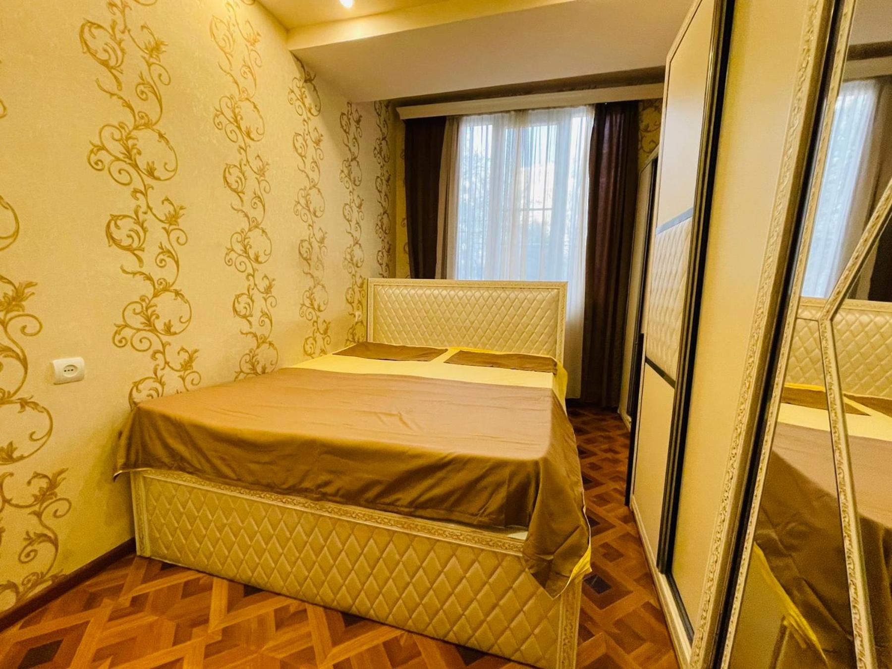 Apartment in Yerevan, on Yervand Kochar street