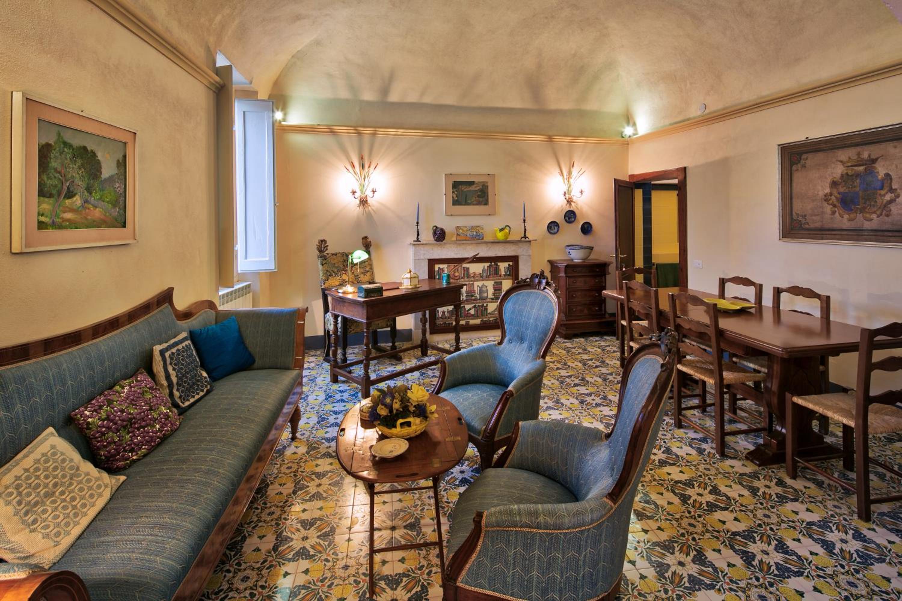 Holiday home Palazzo Bechelloni view 2