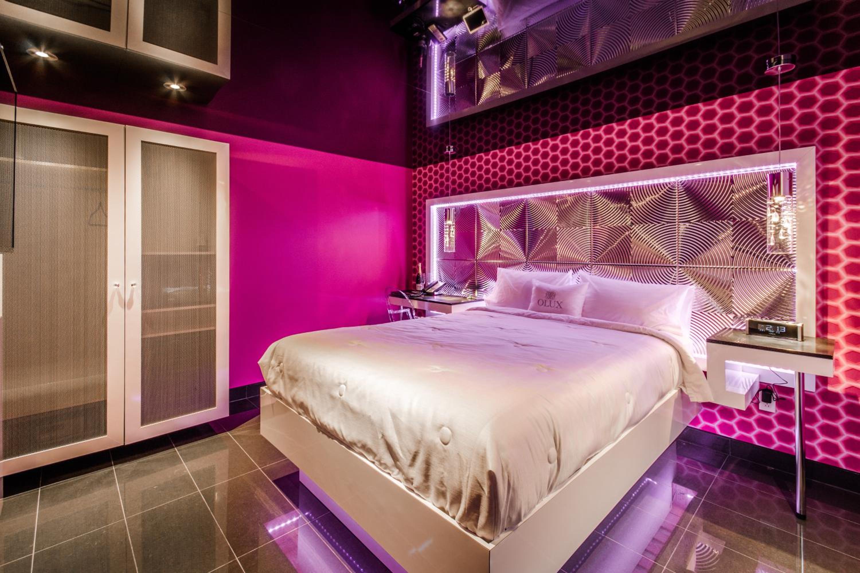 Olux Hotel-Motel-Suites