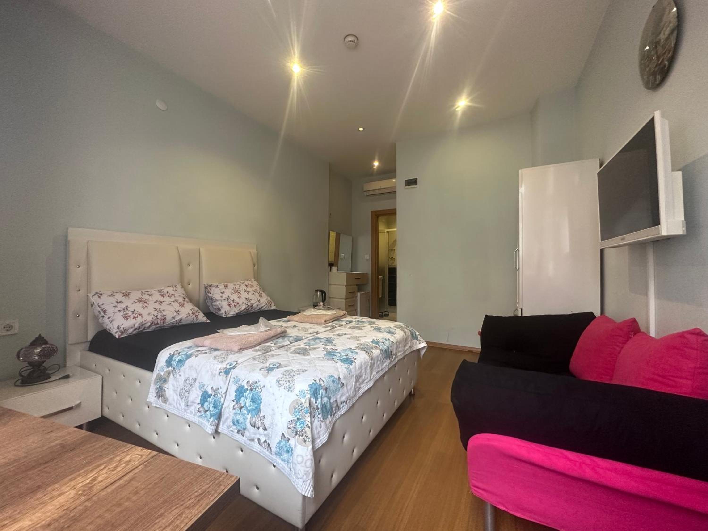 MYMOON Residence - Image 6