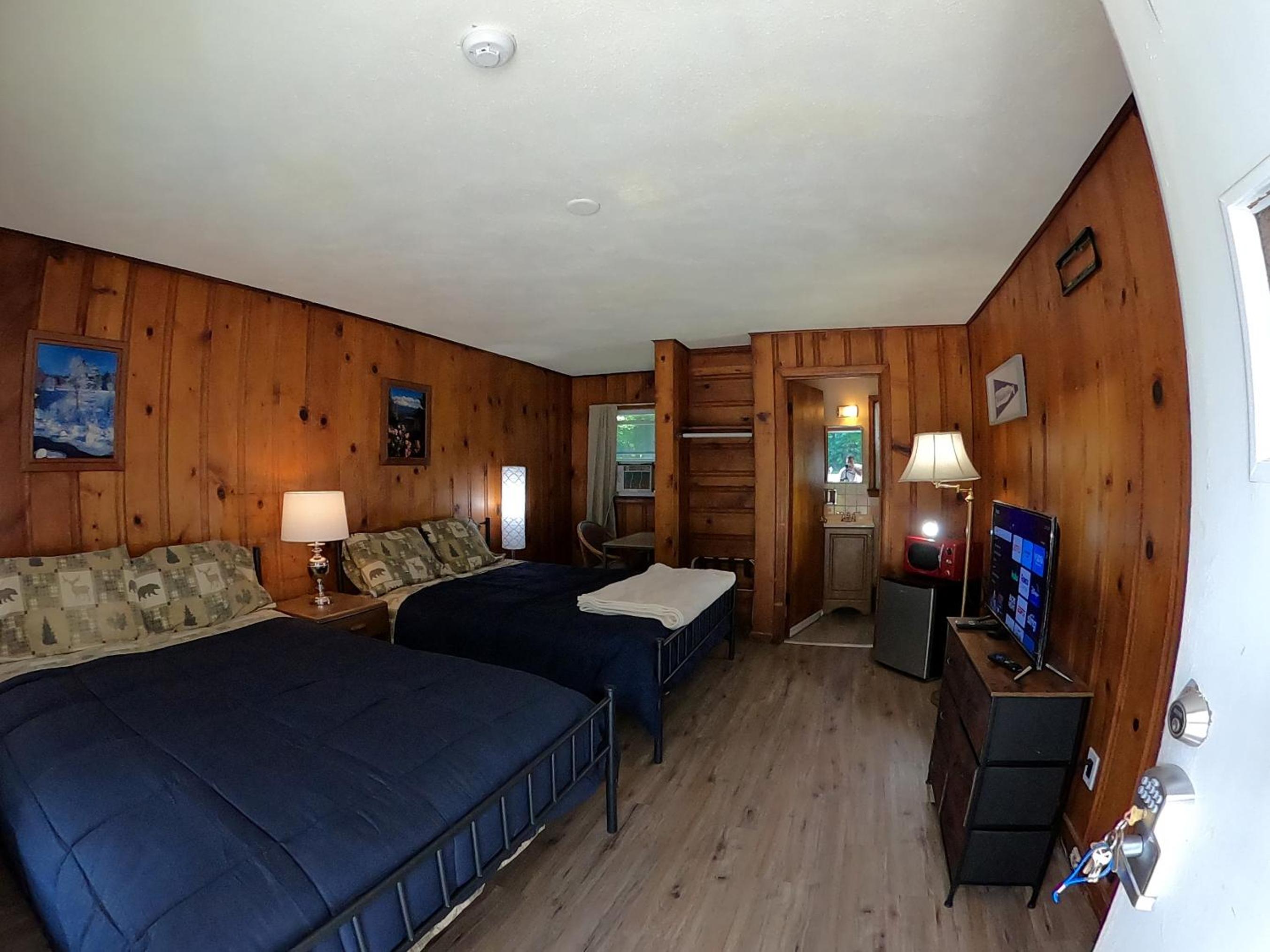 Heart of the Berkshires Motel