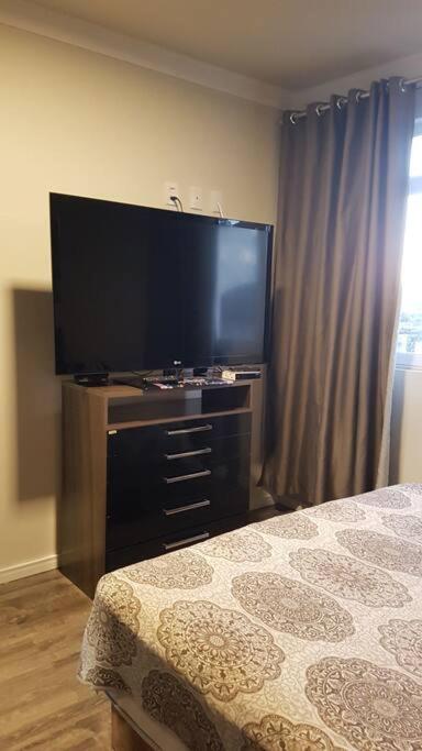 Apartamento com 3 quartos! 7 camas no Centro