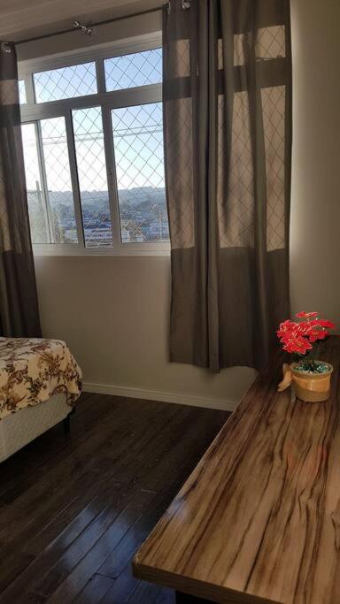 Apartamento com 3 quartos! 7 camas no Centro