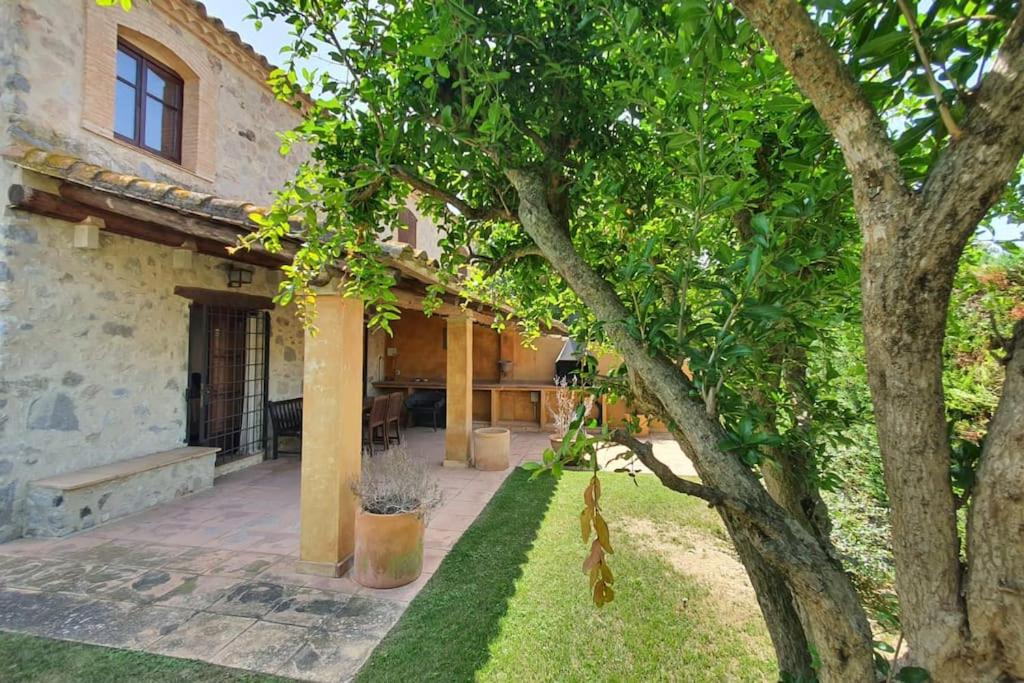 Casa con piscina comunitaria en Torroella de Fluvià