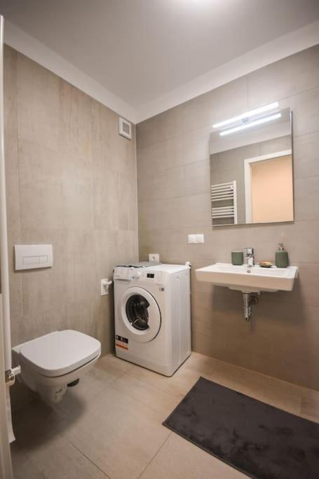 The Grey Flat