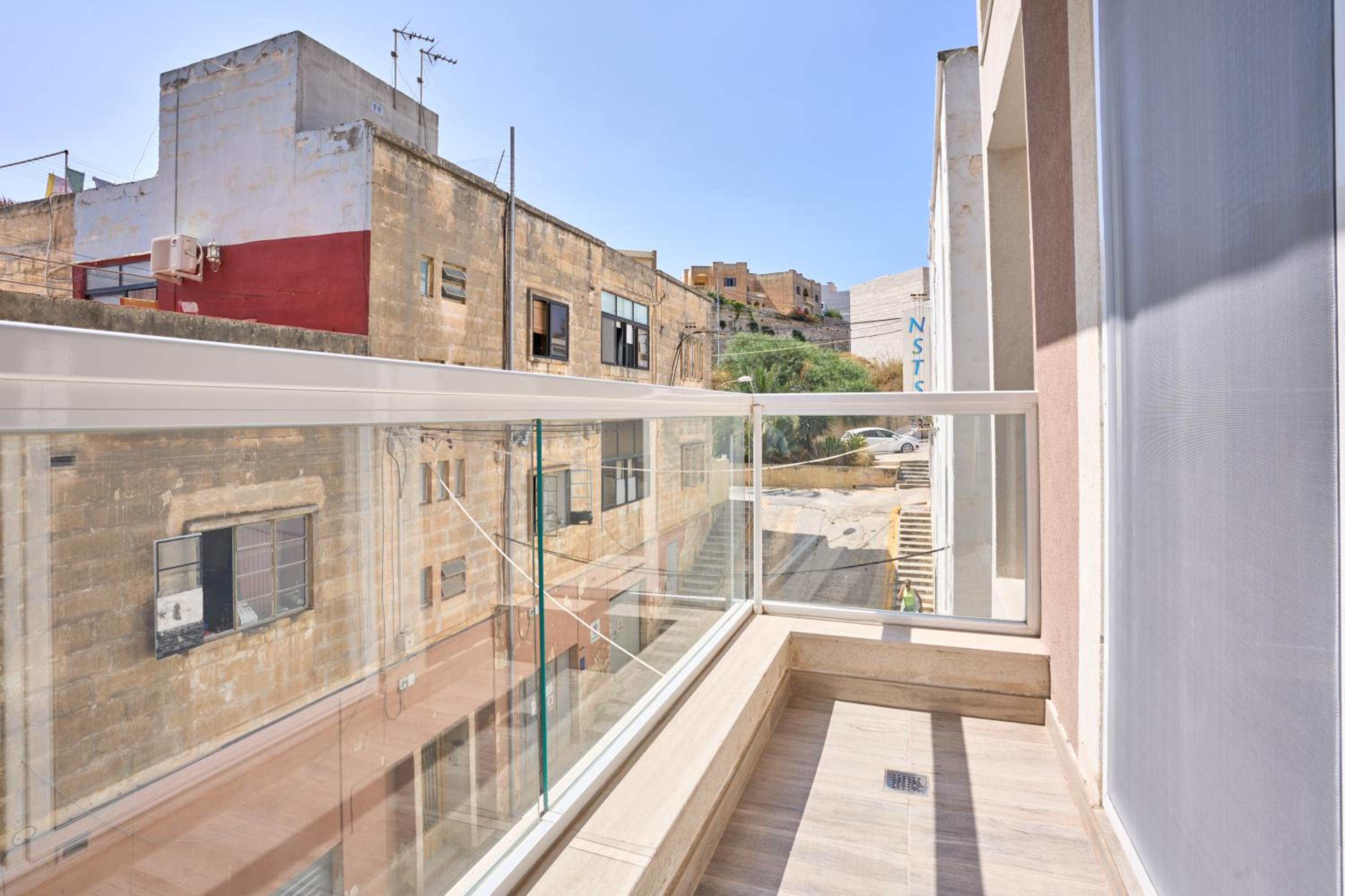 Gzira Highly Finished Apartment