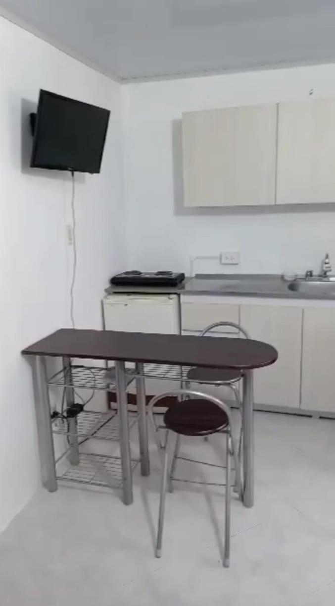 APARTAMENTO UBICADO FRENTE A LA PLAYA PRINCIPAL