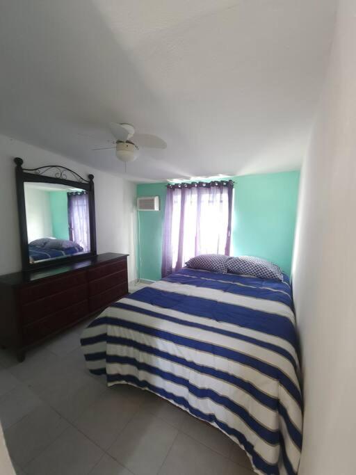 Escape Acapulco