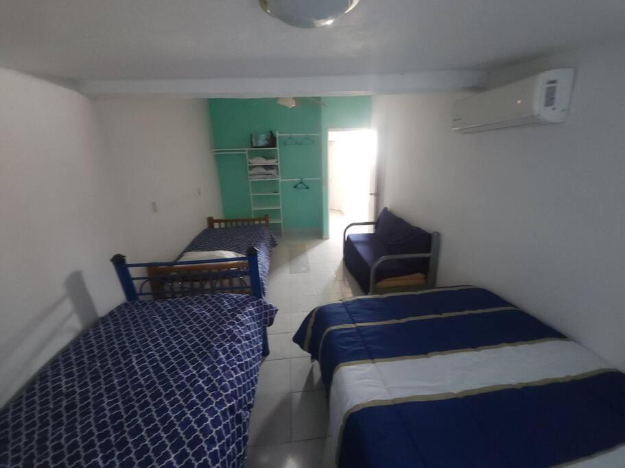 Escape Acapulco