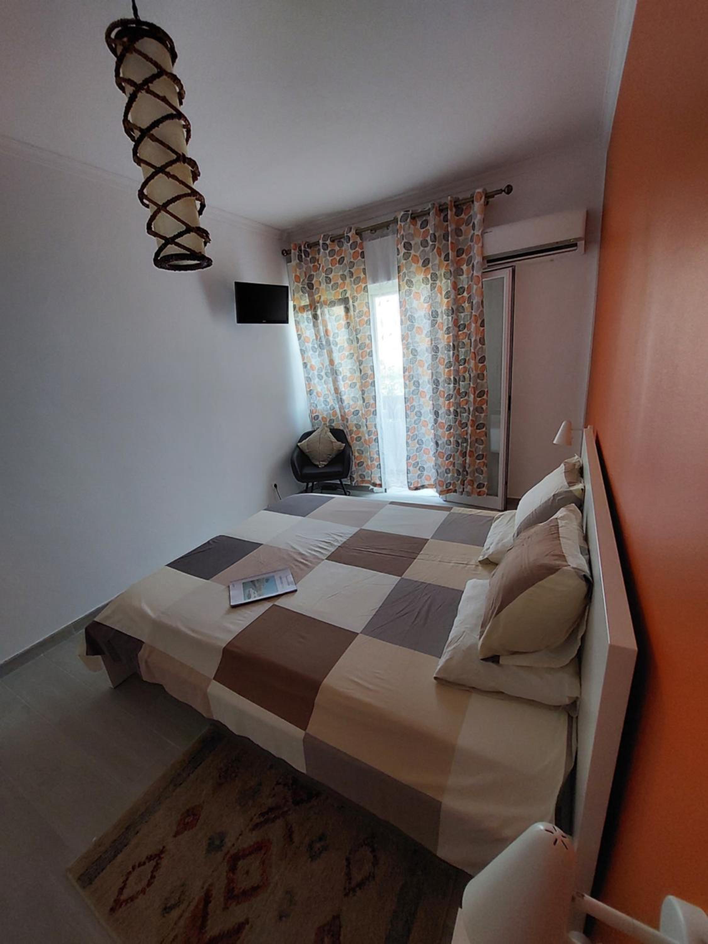 AL - Comfortable House view 2