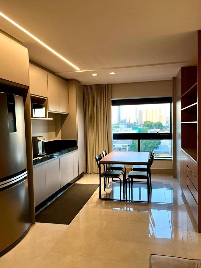 Estúdio Amplo c/ Quarto Privativo e Cama Super King