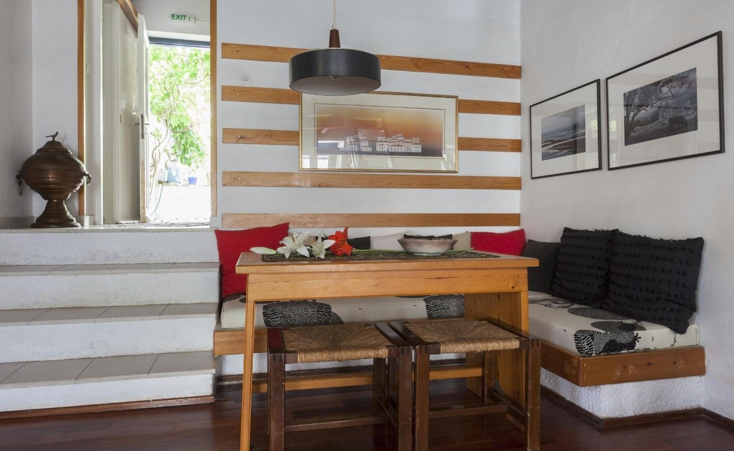 To Spitaki Apartments