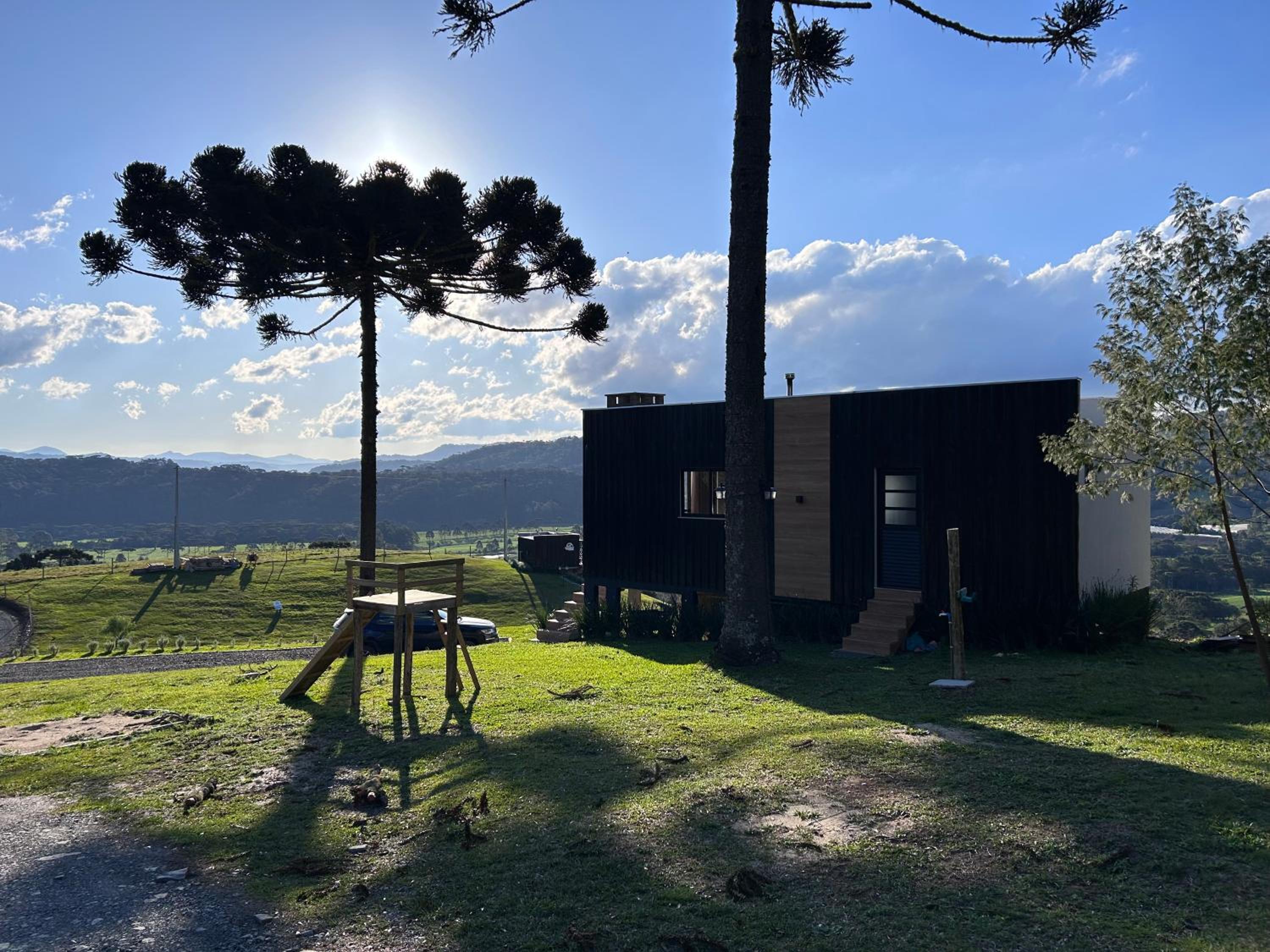 Casa Pôr do Sol com banheira de hidromassagem