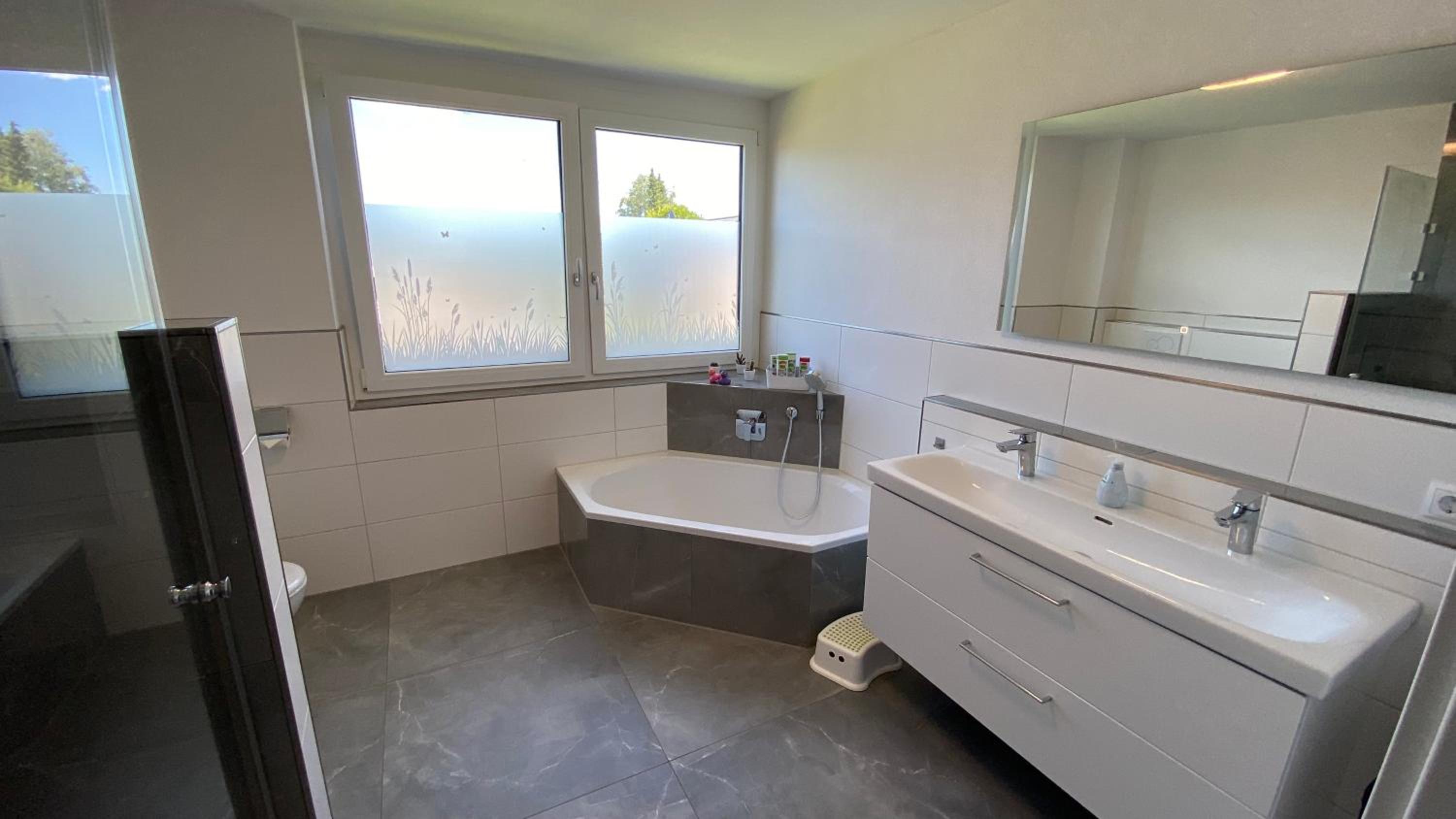 Villa Herzland Allgäu mit großem Garten und gemütlichem Kaminfeuer inklusive KÖNIGSCARD, Skipass, Bergbahn, Therme inkl