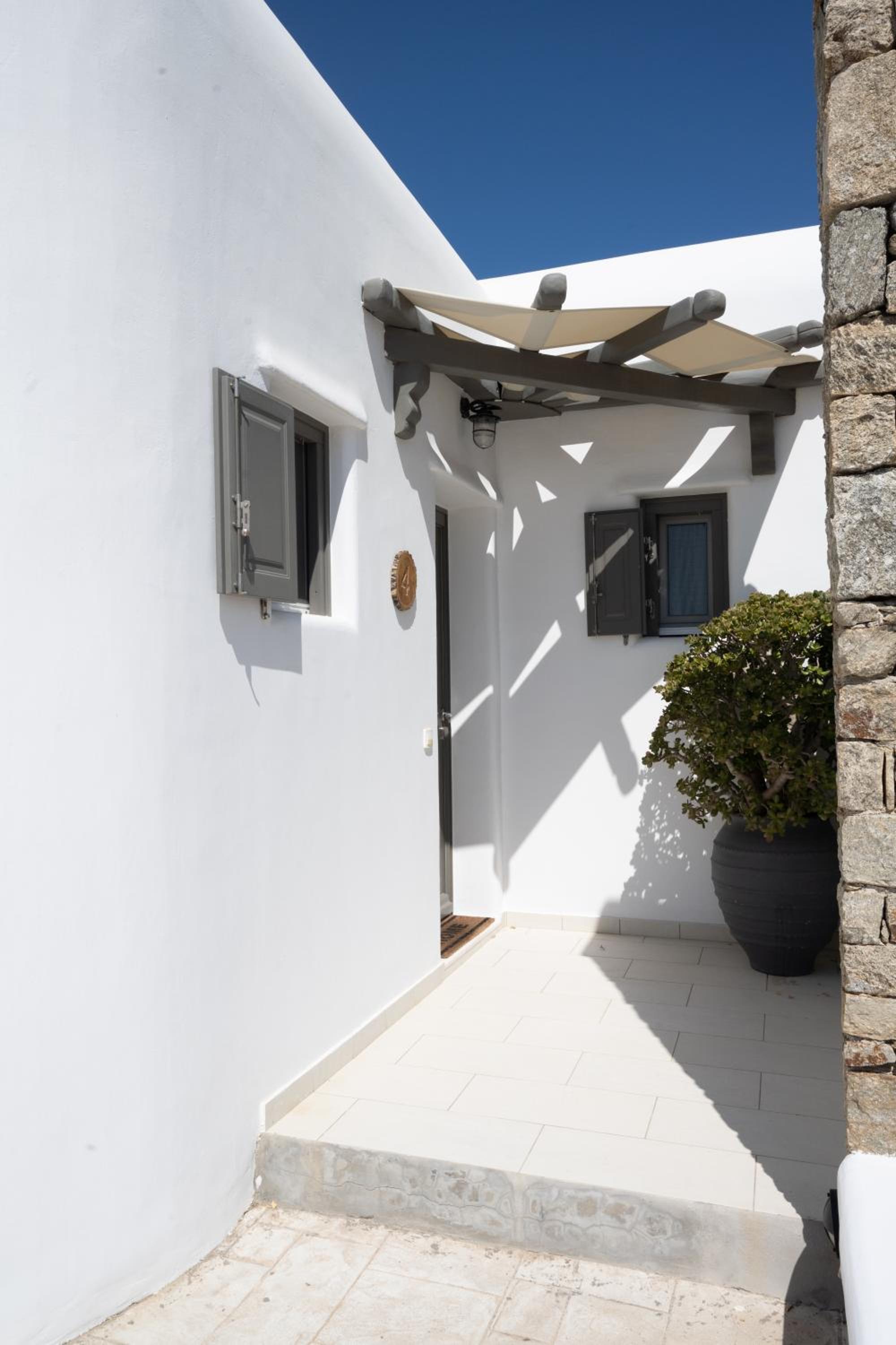 Photo 48