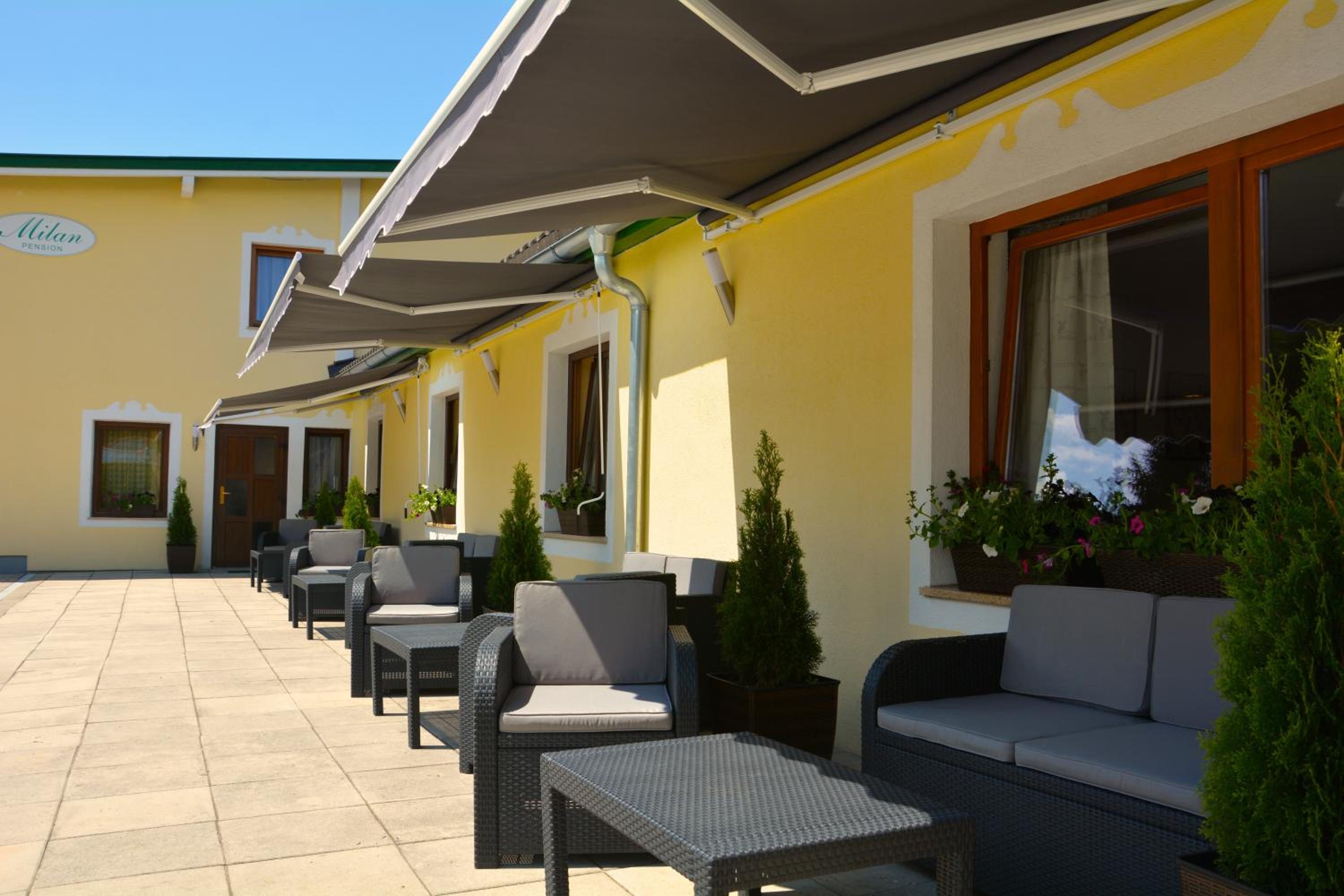 Pension Milan