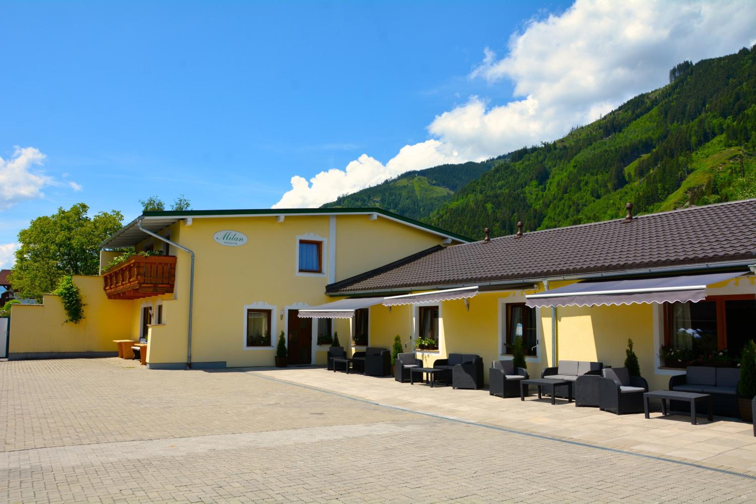 Pension Milan