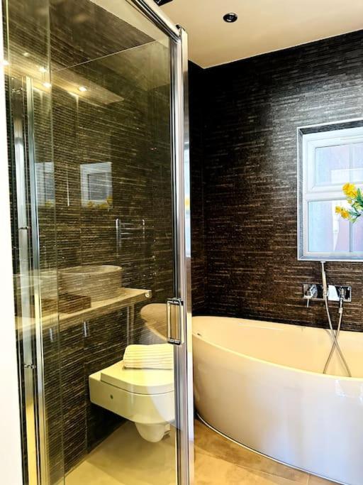 2Bed Apartment Farringdon St Paul Long Stay Discounts By Cozystays