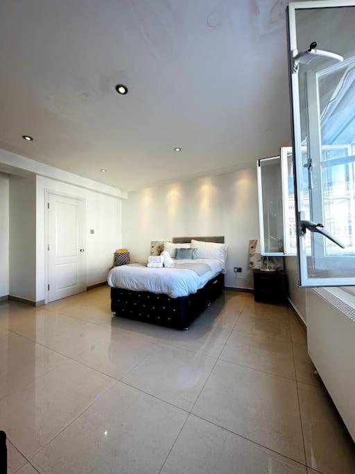 2Bed Apartment Farringdon St Paul Long Stay Discounts By Cozystays