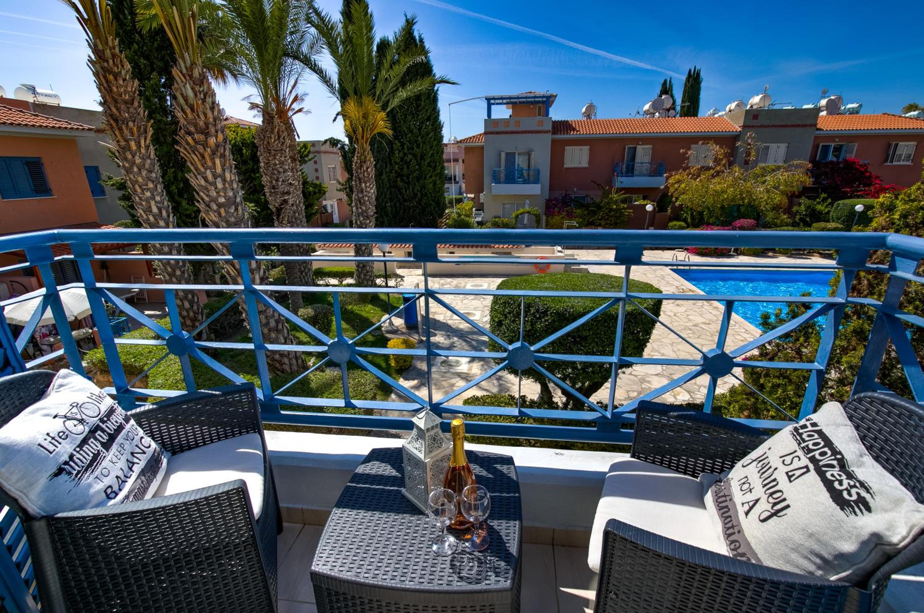 Antonia's Palace Rooftop Jacuzzi Stunning View