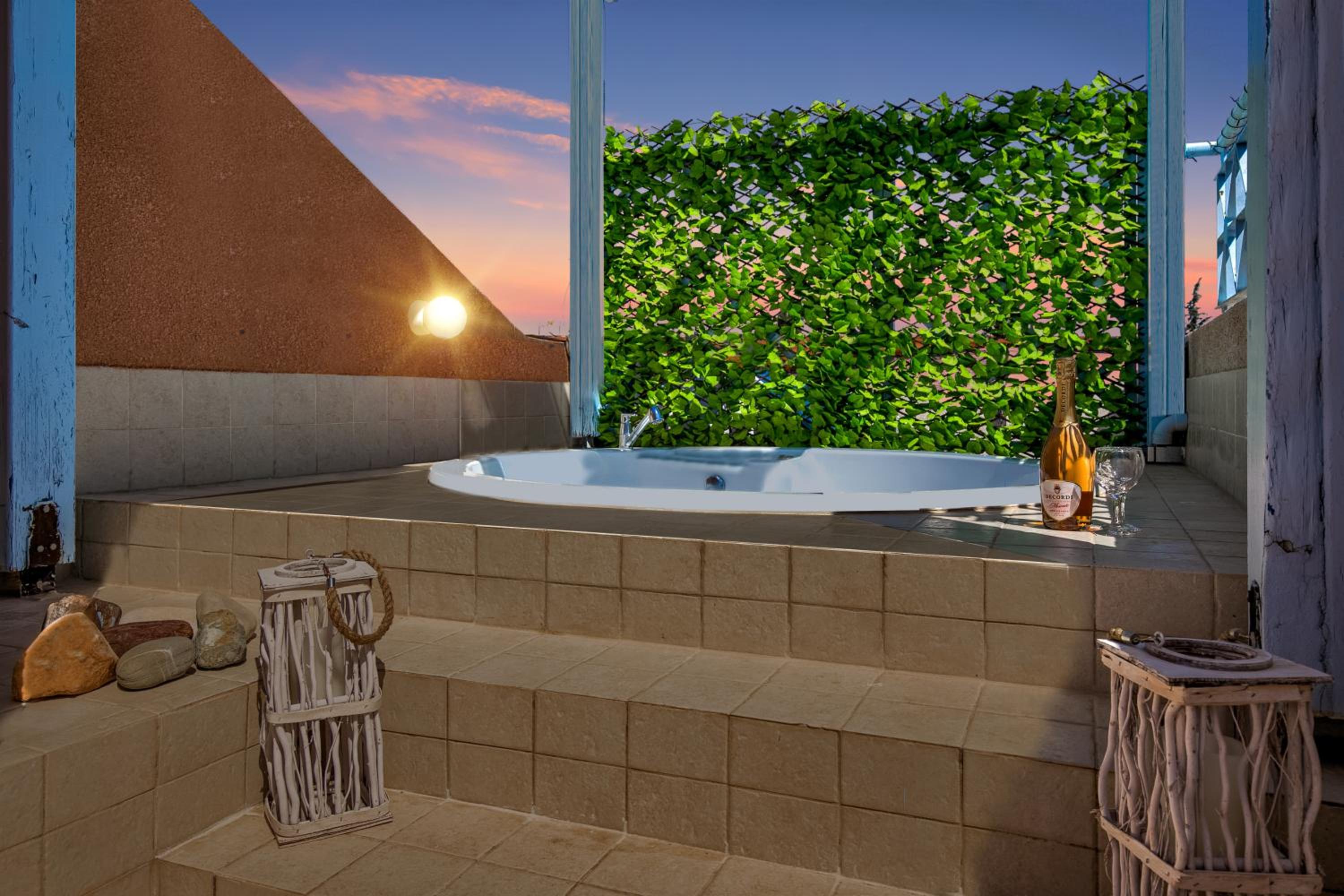 Antonia's Palace Rooftop Jacuzzi Stunning View