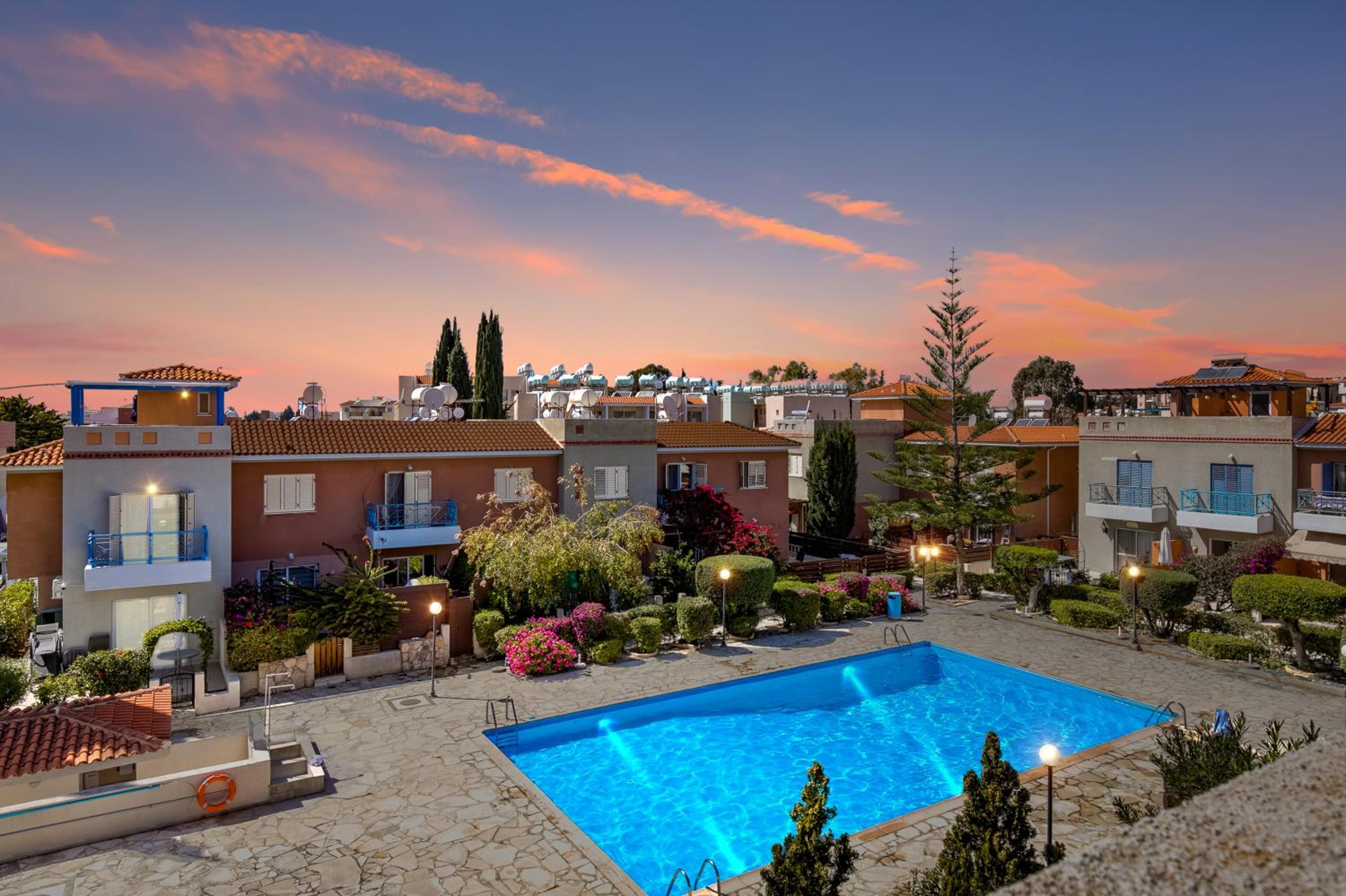 Antonia's Palace Rooftop Jacuzzi Stunning View