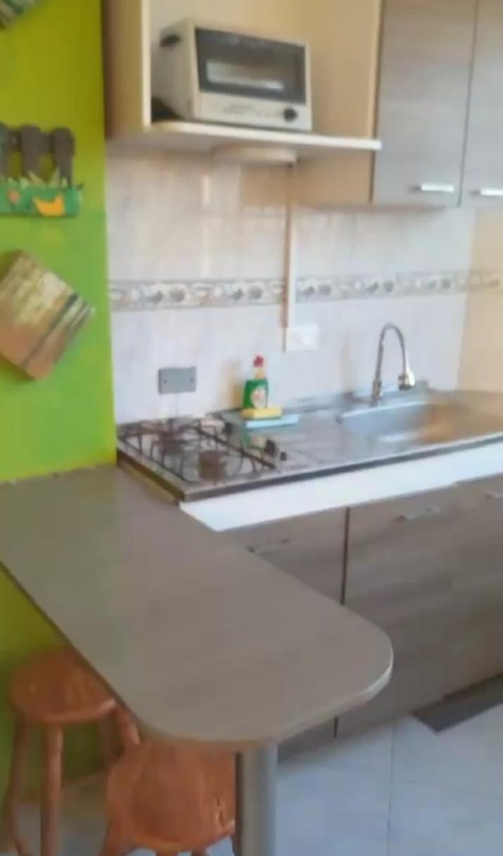 APARTAMENTO PEQUEÑO FRENTE A LA PLAYA PRINCIPAL