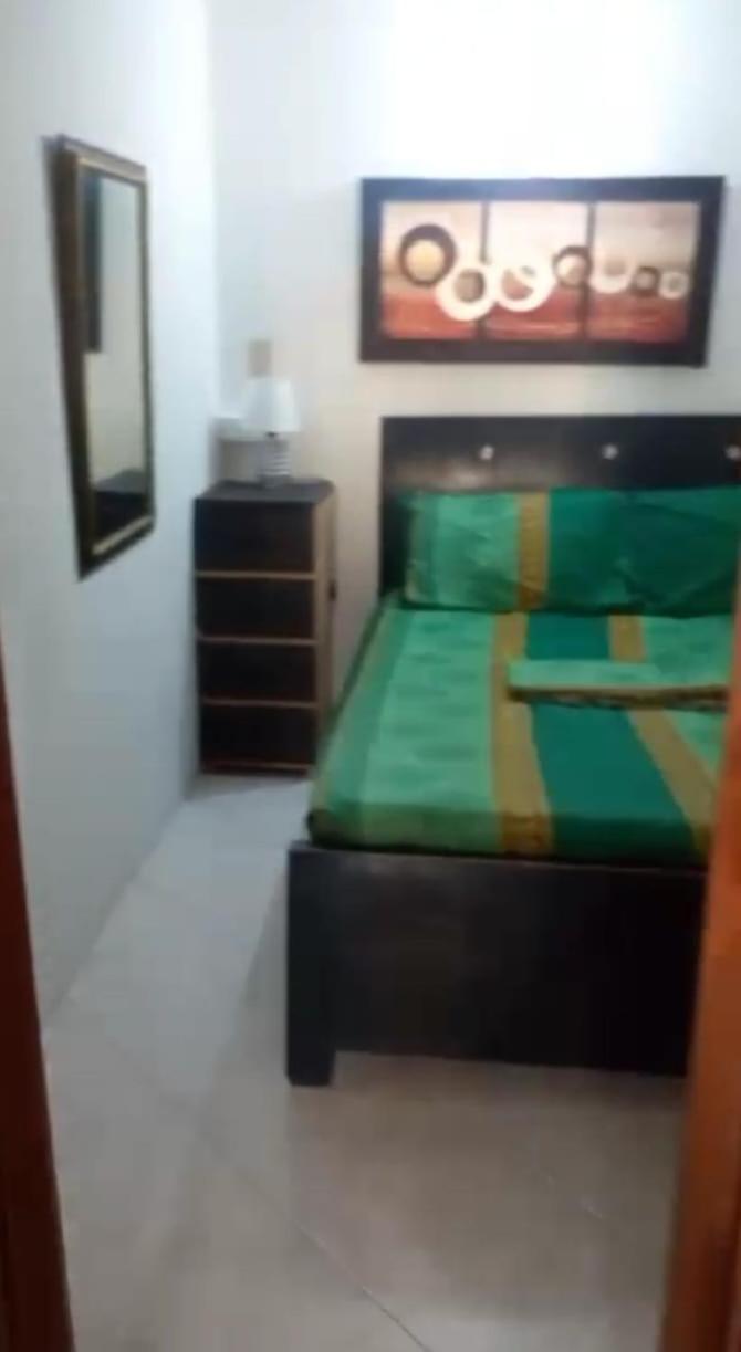 APARTAMENTO PEQUEÑO FRENTE A LA PLAYA PRINCIPAL