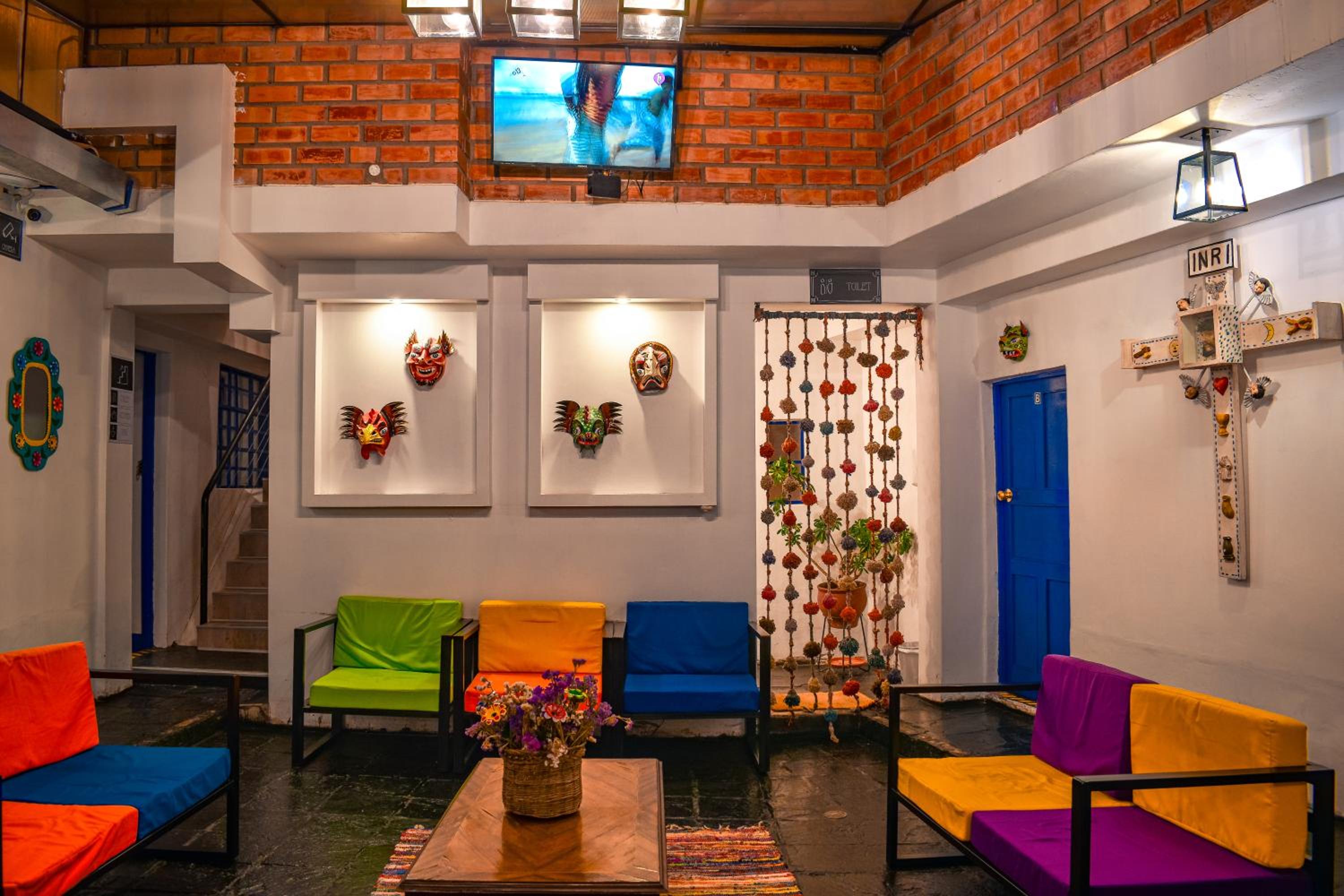 Saqray Hostel