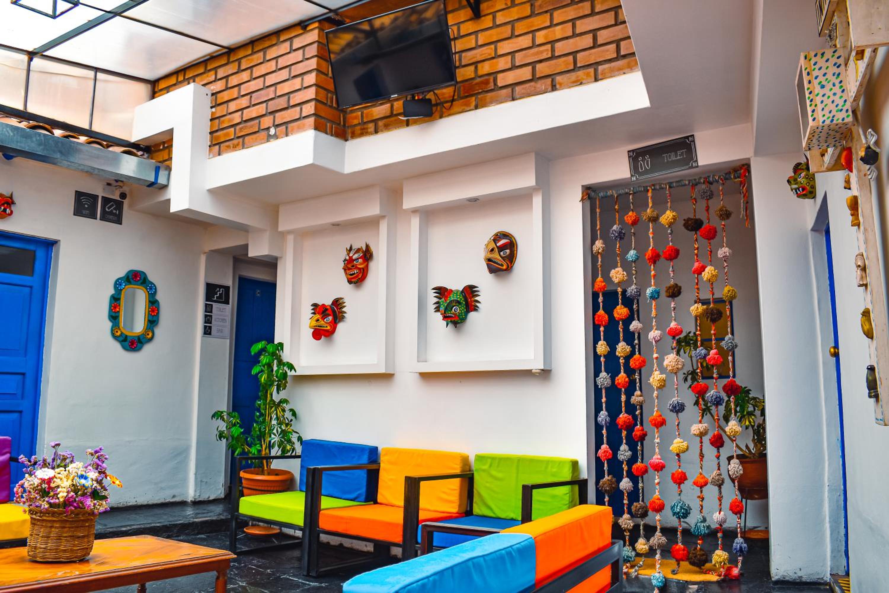 Saqray Hostel