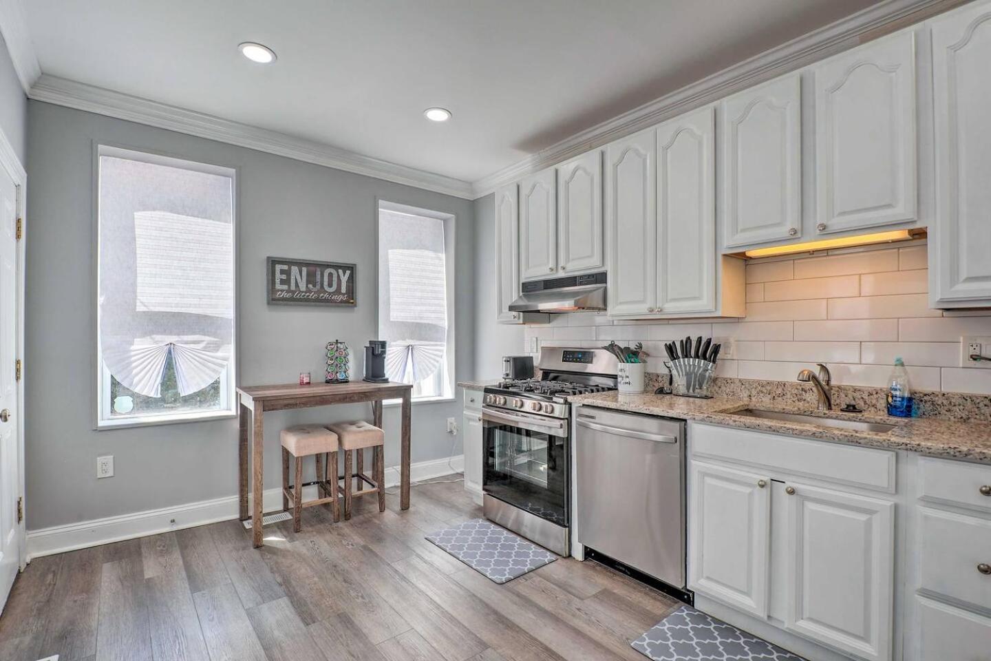 Baltimore Abode, Walk to Cross Street Market! - Property Image 22