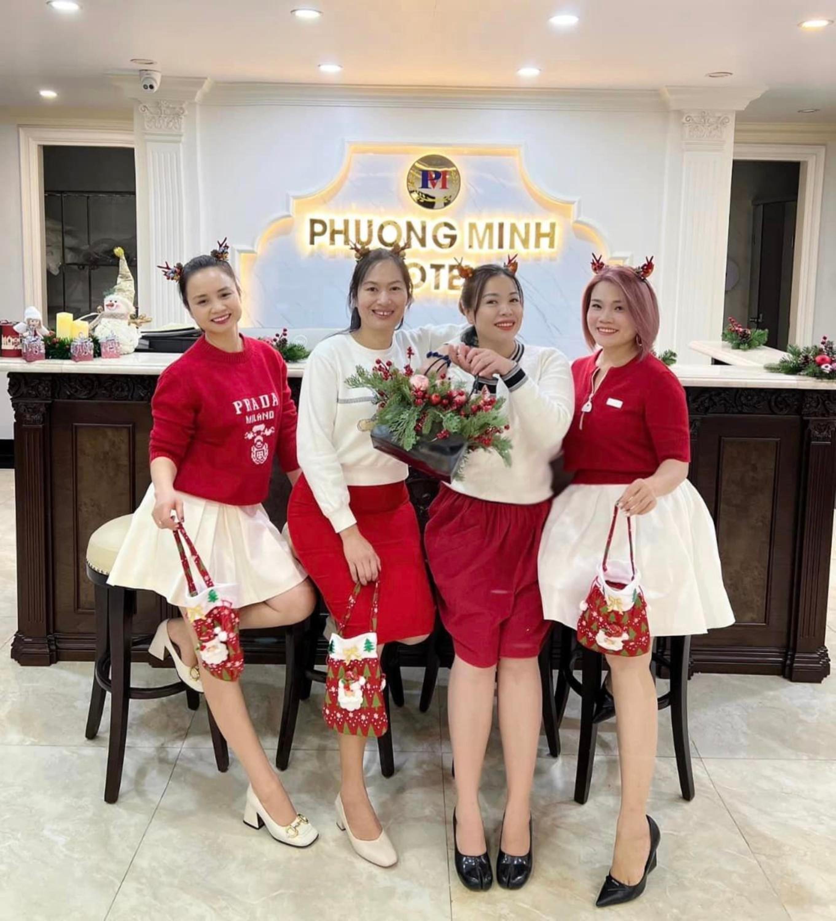 KHÁCH SẠN PHƯƠNG MINH view 2