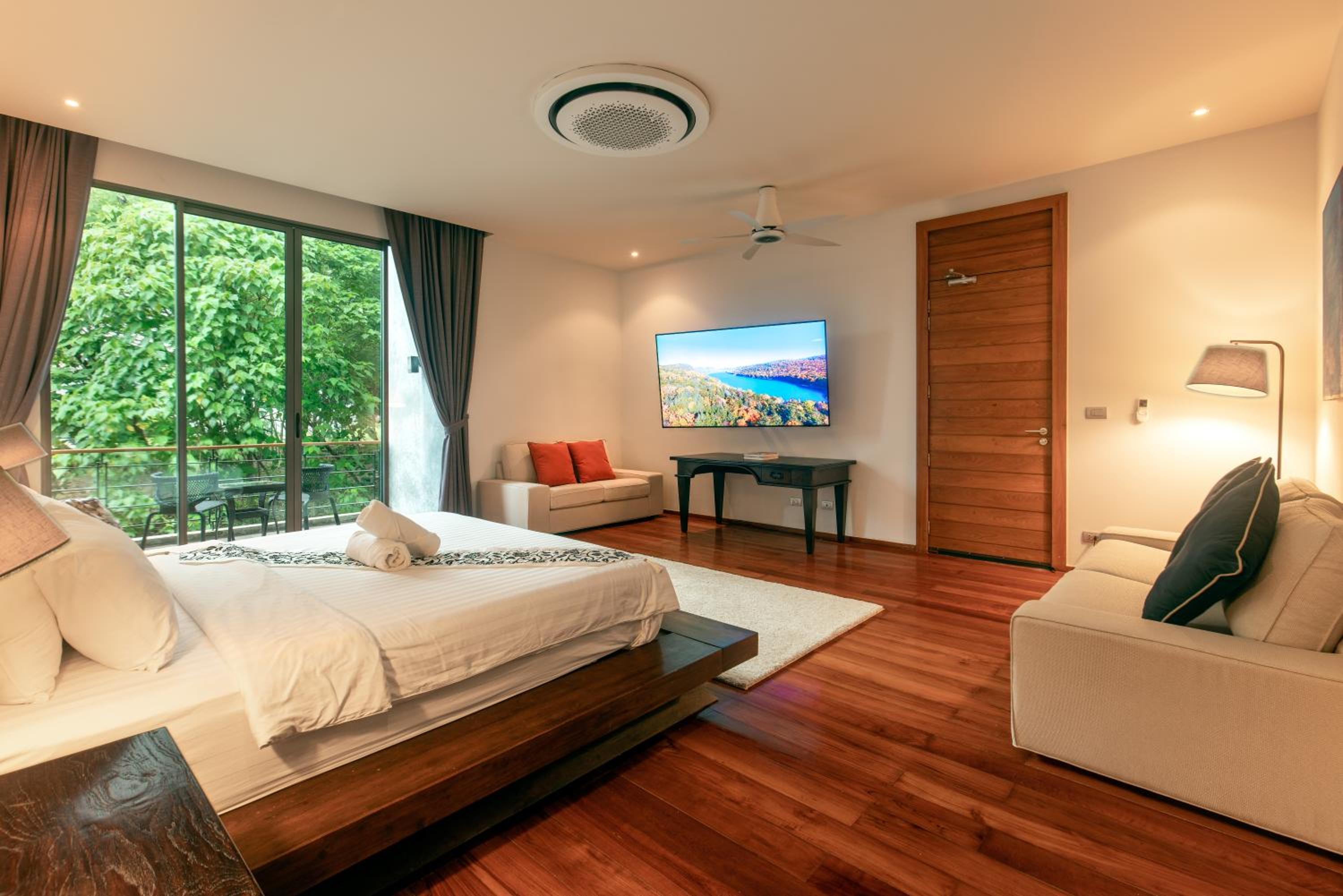 Luxurious SeaView 4br Private Pool Villa by Intira Villas