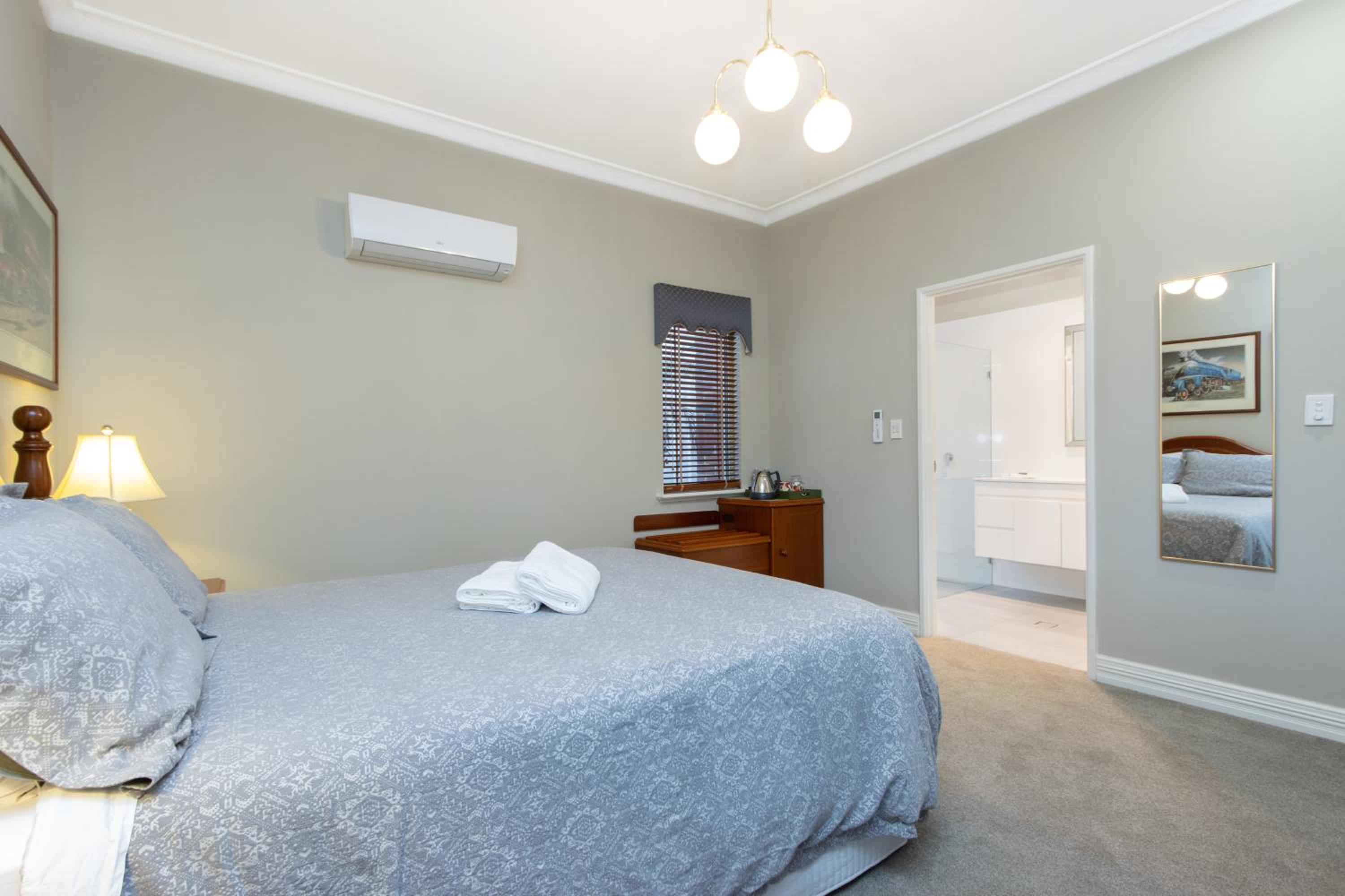 Durham Lodge Bed & Breakfast