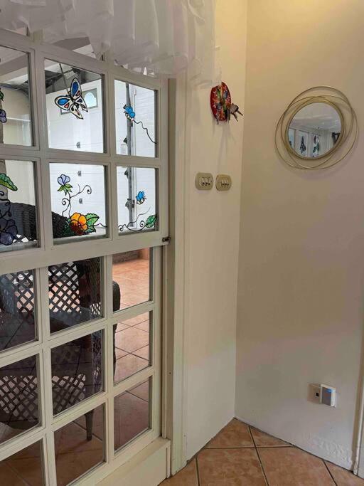 Cozy, central, and smart in Ciudad Colón - 3bedrm
