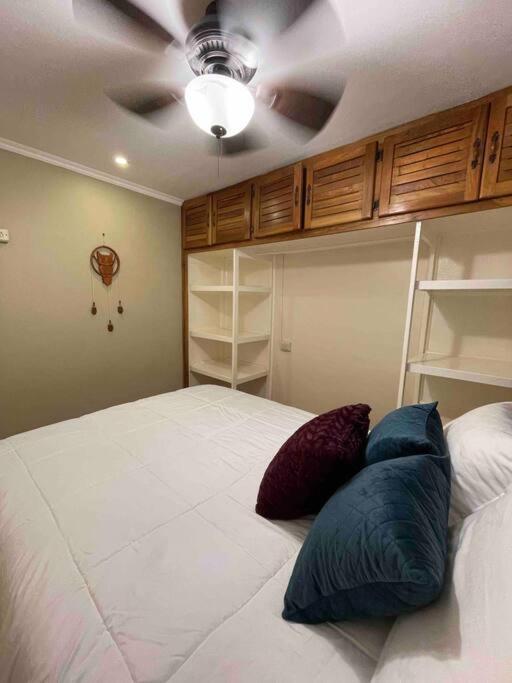Cozy, central, and smart in Ciudad Colón - 3bedrm