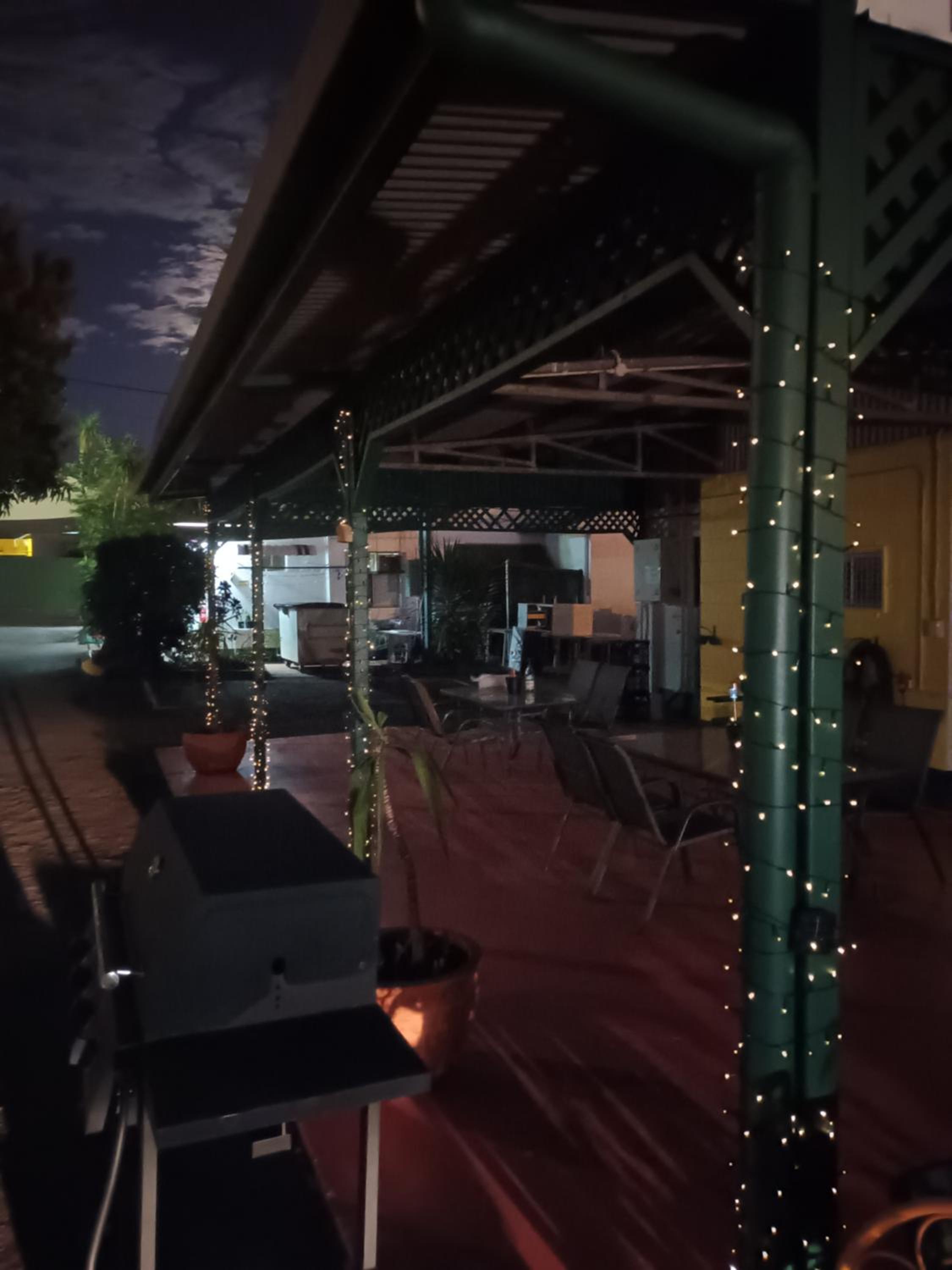 Central Point Motel