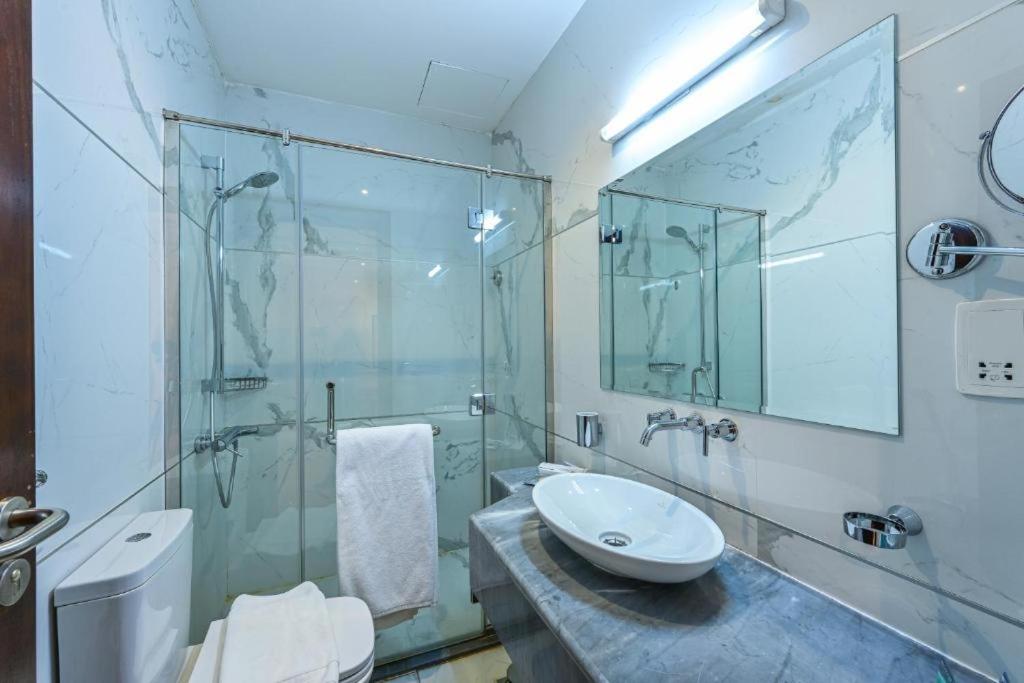 Al Mansour Suites Hotel photo 53 of 56