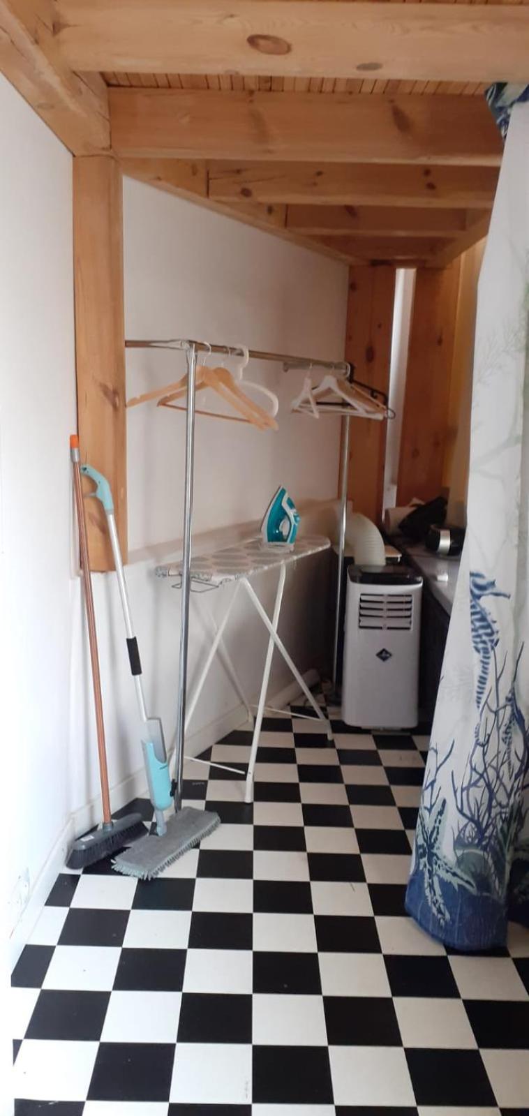 Amazing Art Loft / City Centrum/ Free Parking