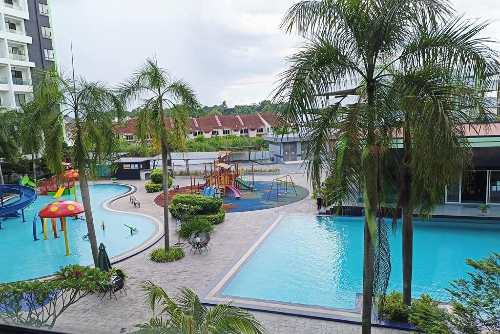 Honeyz Waterpark Homestay. photo 5