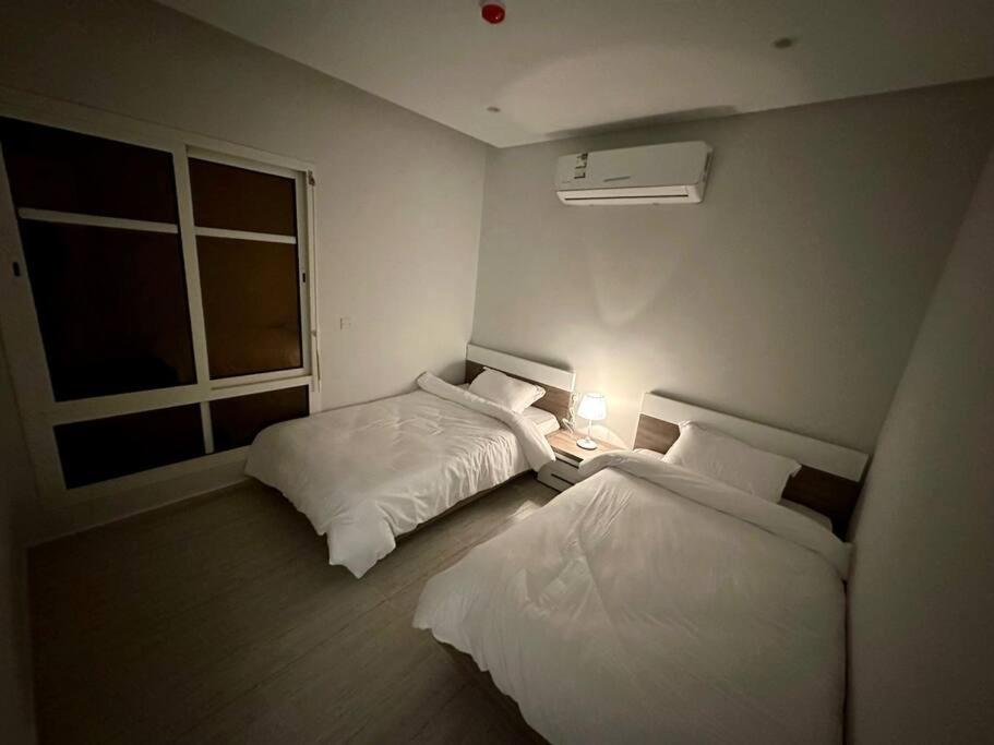 AlYasmin, S&M Luxury Apartment
