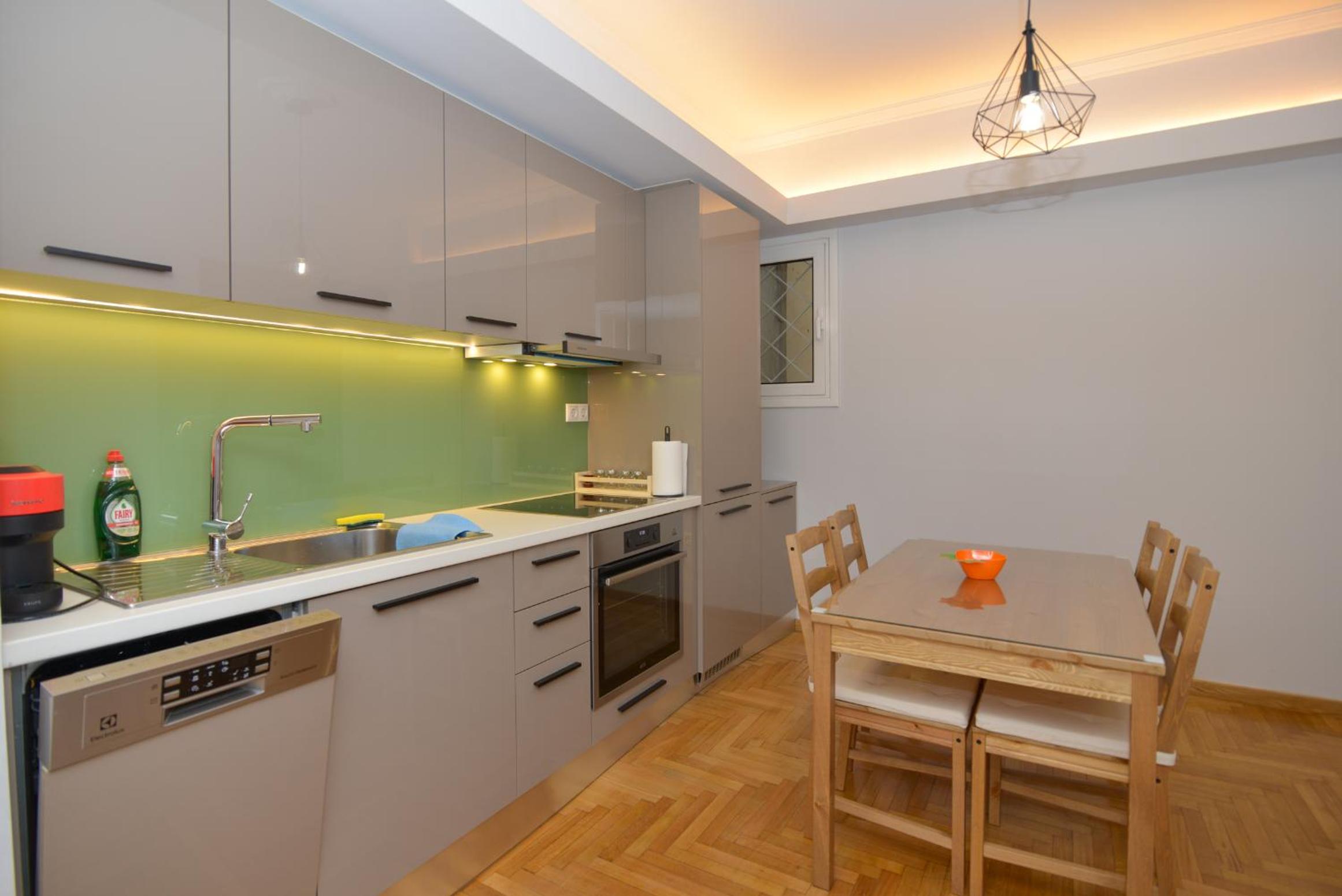 Acropolis area 2 bedroom 2 min from metro Syngrou