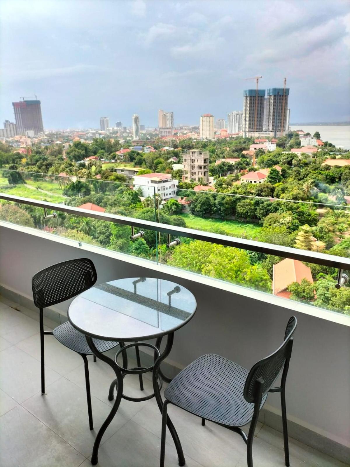 Grand Condo 7 view 3