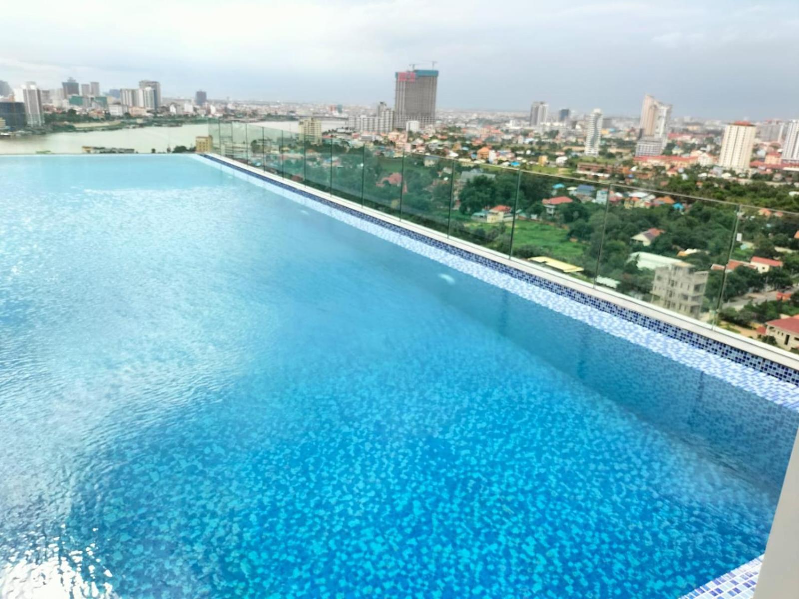 Grand Condo 7 view 5